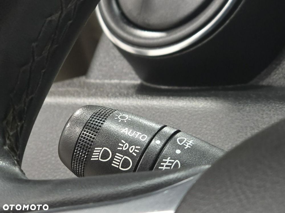 Dacia Duster SCe 115 4x4 Laureate - 24