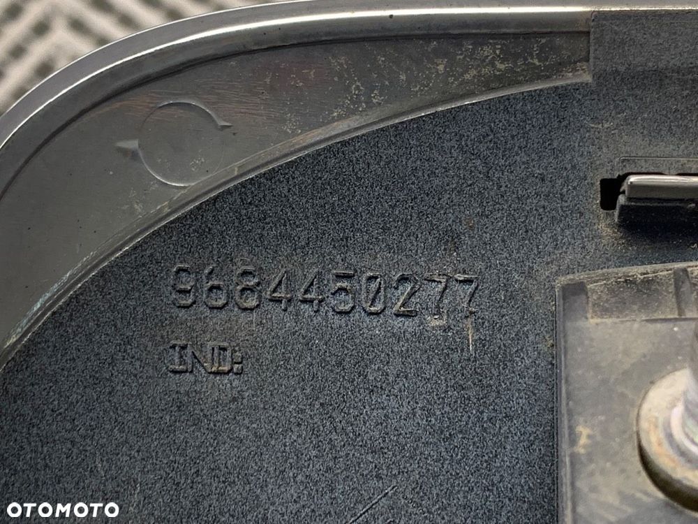 LISTWA KLAPY TYŁ  CITROEN C3 PICASSO (SH_) 2009 - 2022 1.6 VTi 120 88 kW [120 KM] benzyna 2009 - - 5