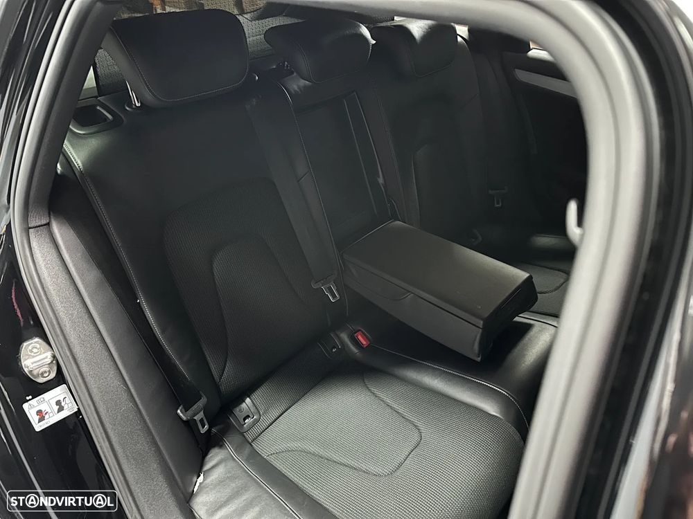 Audi A4 Avant 2.0 TDI multitronic S-line - 26