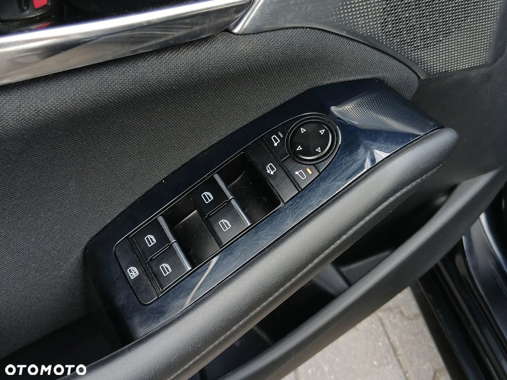 Mazda 3 - 15