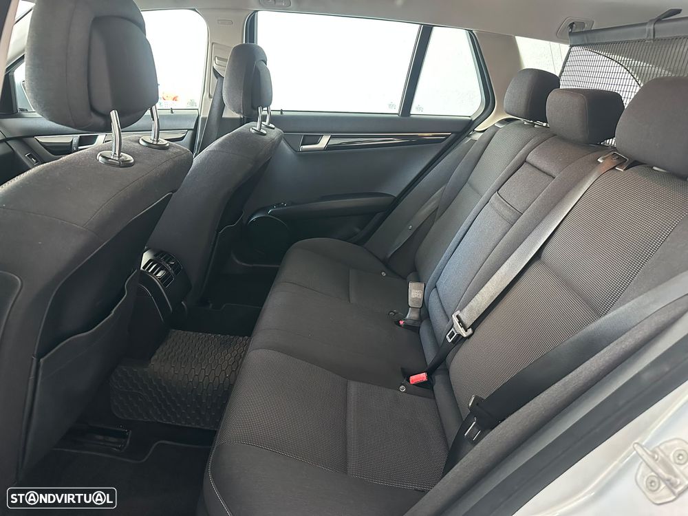 Mercedes-Benz C 200 CDi Classic BE - 26