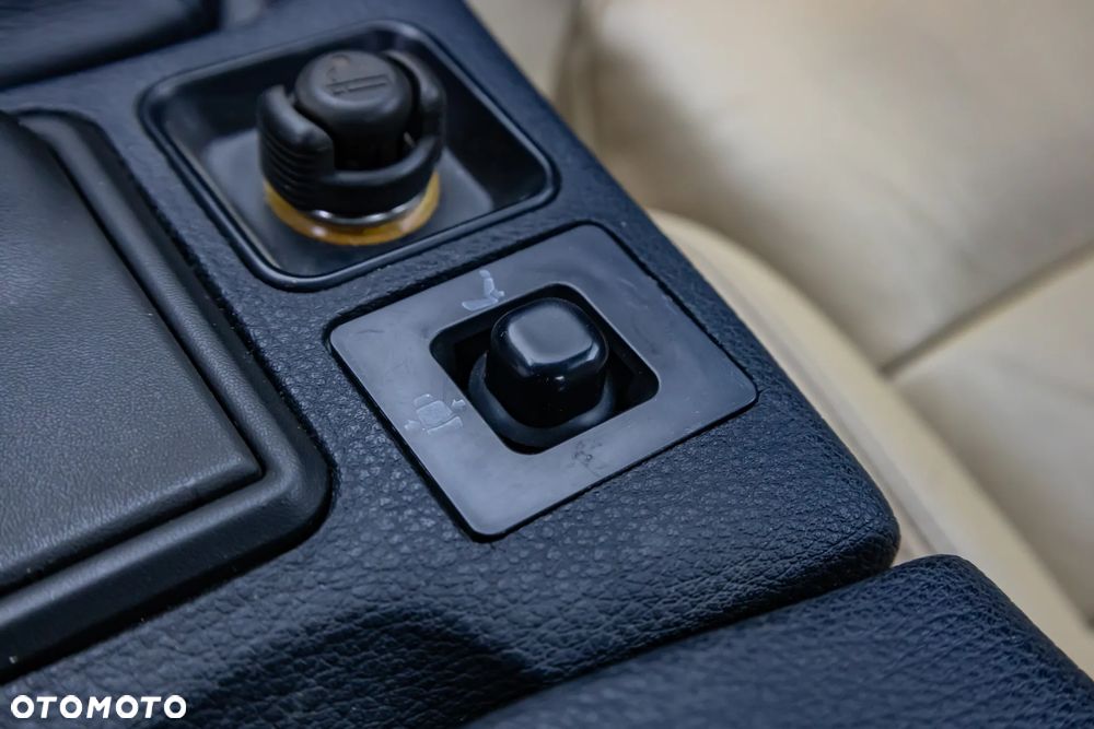 Mitsubishi 3000GT - 24