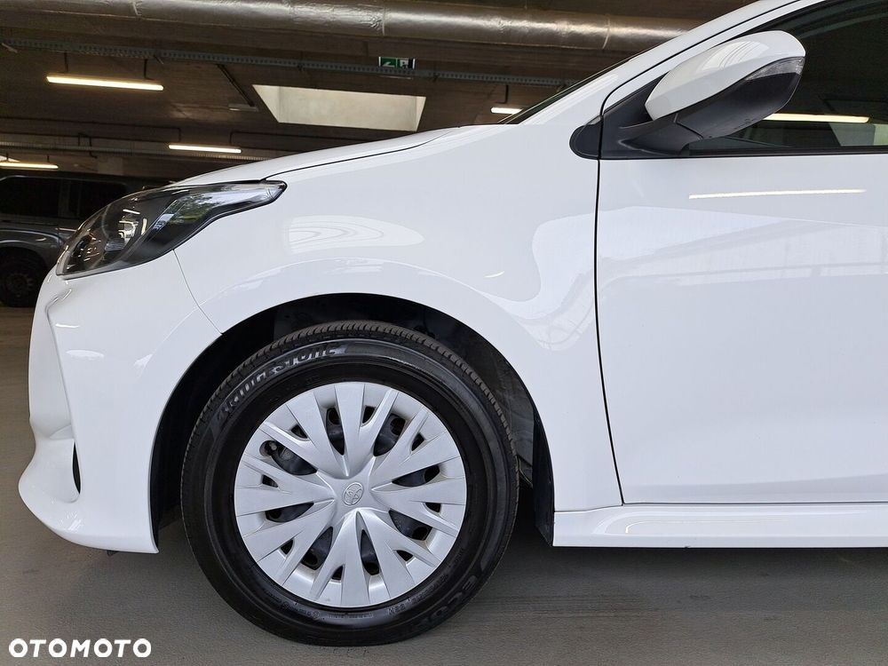Toyota Yaris Hybrid 1.5 Comfort - 34