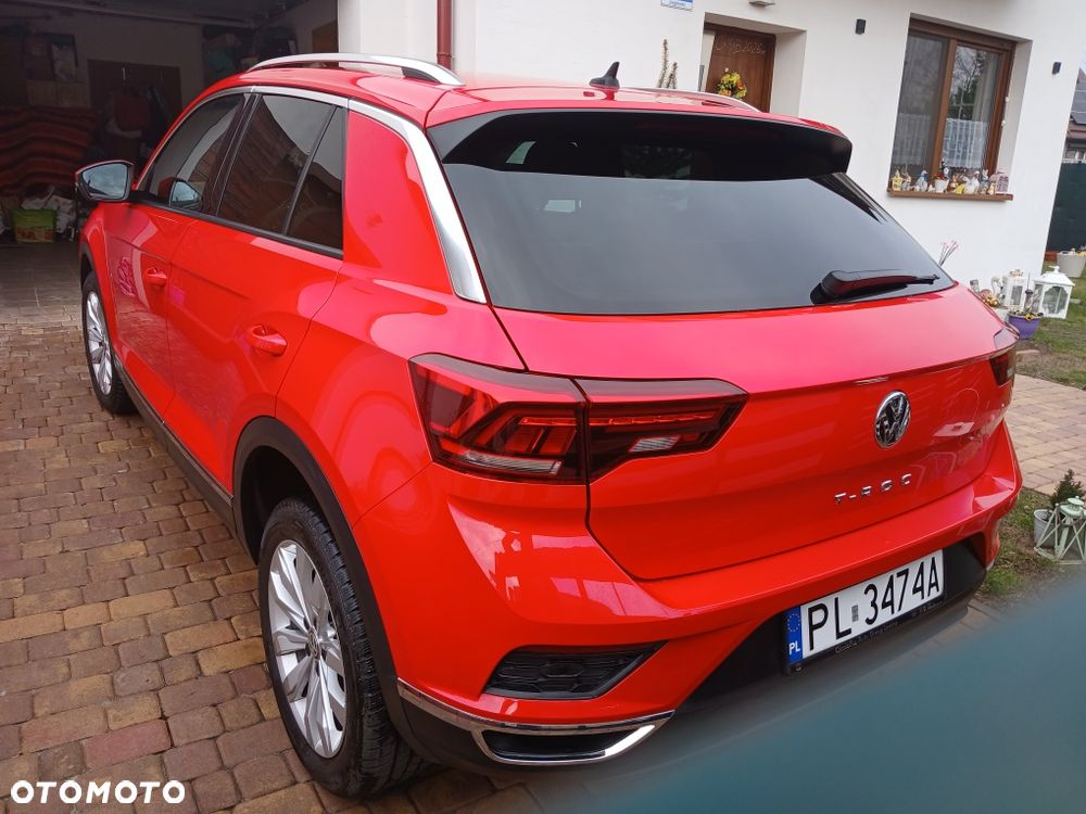 Volkswagen T-Roc ver-1-5-tsi-act-premium-dsg - 3