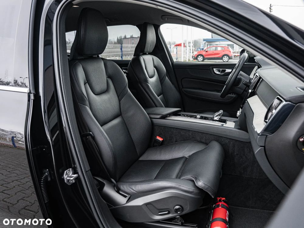 Volvo XC 60 B4 D Geartronic Inscription - 24