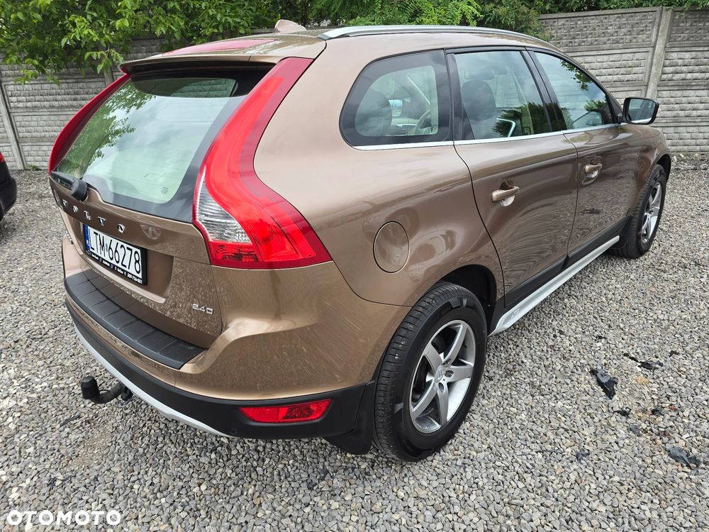 Volvo XC 60 2.4D Kinetic - 7