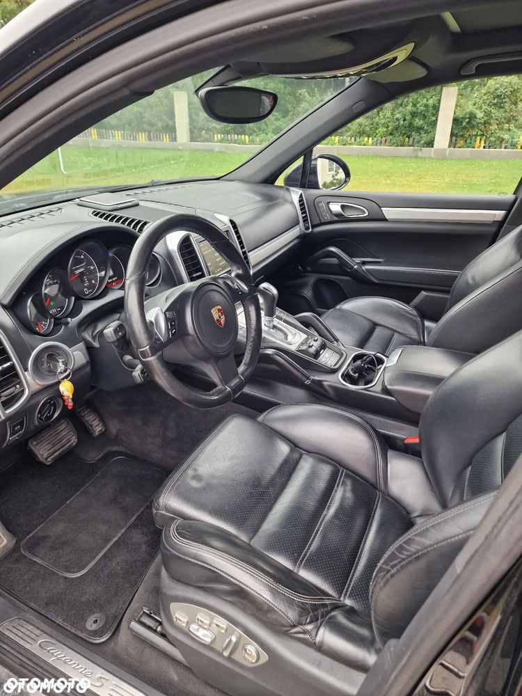 Porsche Cayenne Diesel Platinum Edition - 11