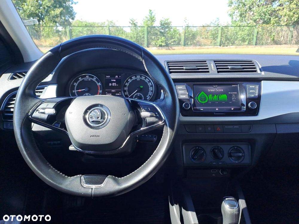 Skoda Fabia 1.0 TSI Ambition DSG - 9