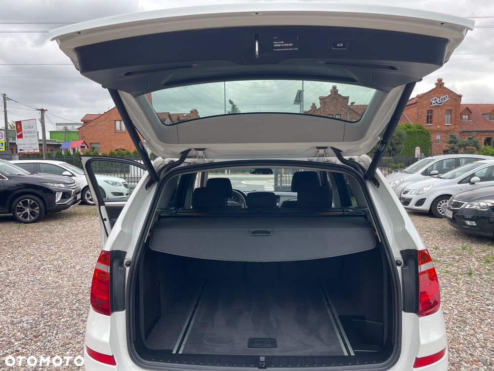 BMW X3 sDrive18d Advantage - 12