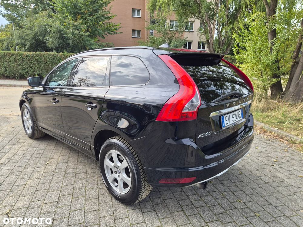 Volvo XC 60 D3 Momentum - 7
