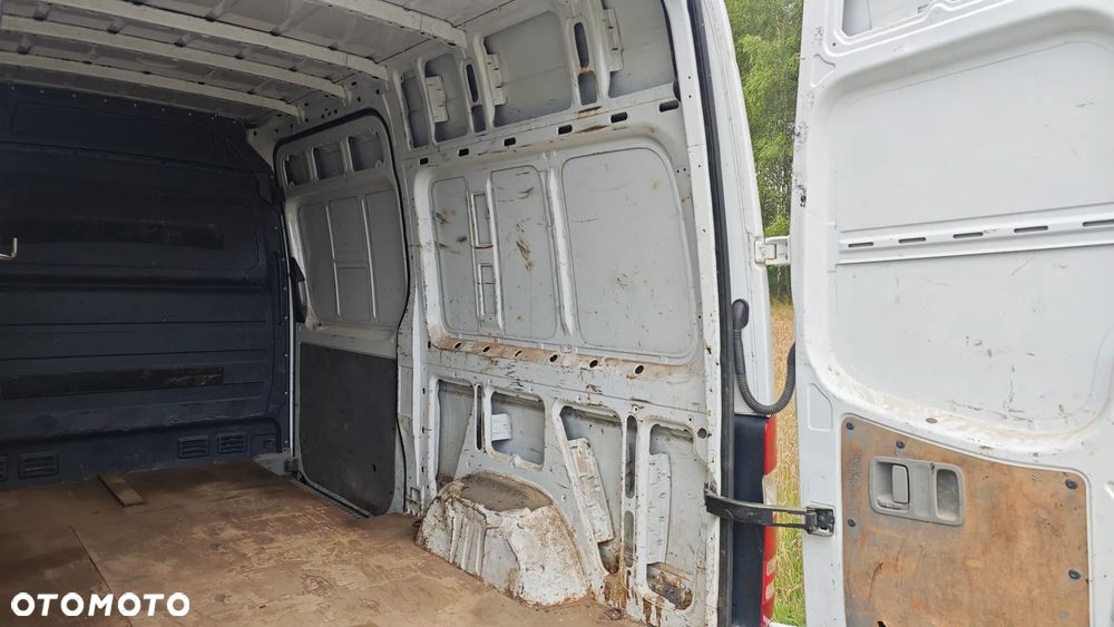 Mercedes-Benz Sprinter 313 CDI - 12