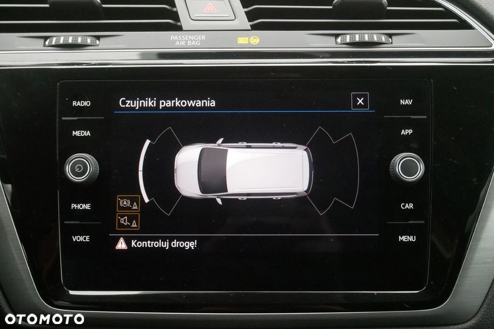 Volkswagen Touran - 18