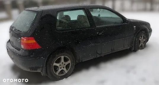 Volkswagen Golf 1.6 Q - 3