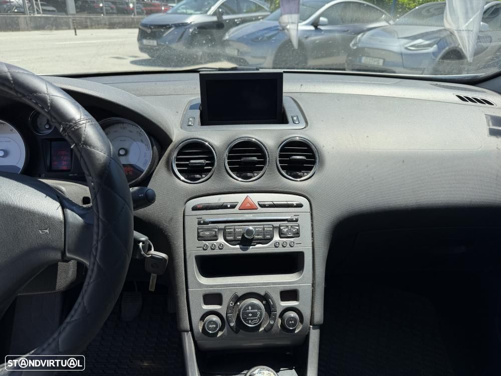 Peugeot 308 1.4 16V Premium - 9