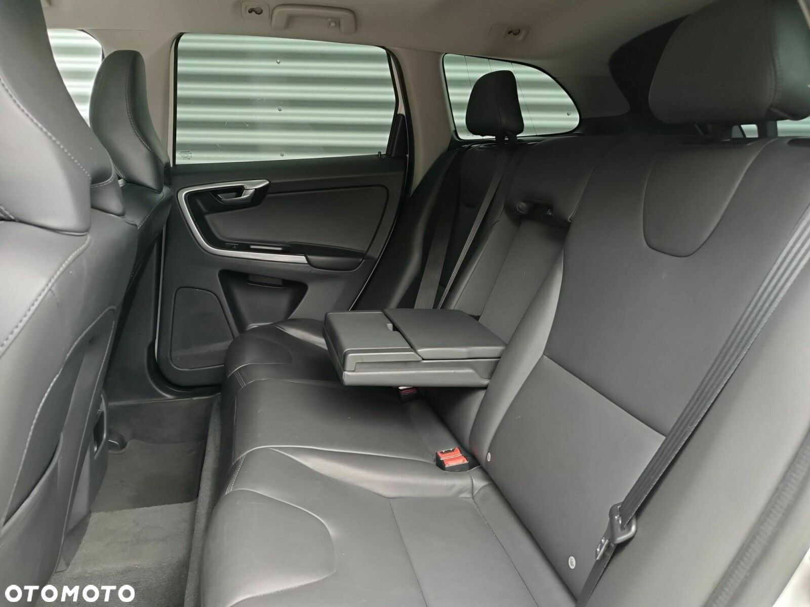 Volvo XC 60 T5 AWD Drive-E Momentum - 30