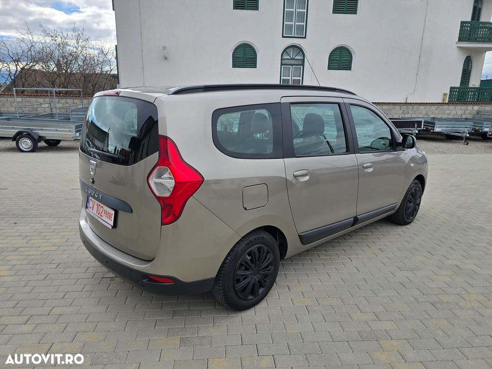 Dacia Lodgy 1.6 MPI 85 Prestige - 3