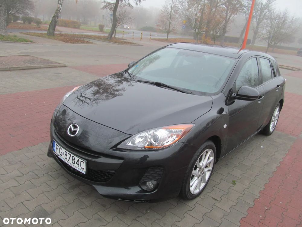 Mazda 3 1.6 Exclusive + - 1