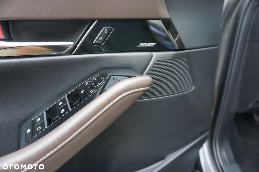 Mazda CX-30 SKYACTIV-X 2.0 M-Hybrid - 24