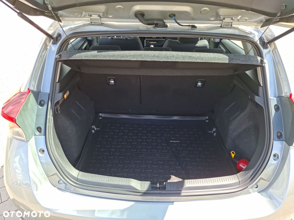 Toyota Auris 1.33 VVT-i Active - 13