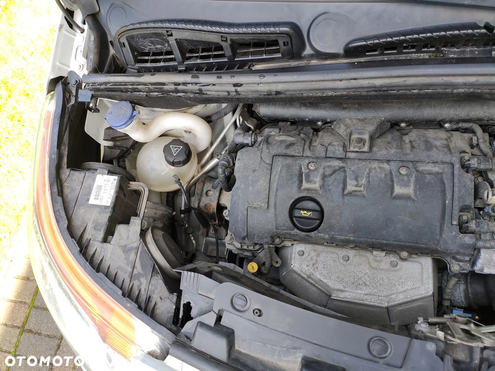 Citroën C3 Picasso VTi 120 EGS6 Selection - 32