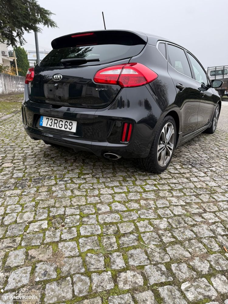 Kia Ceed 1.6 CRDi GT Line - 7