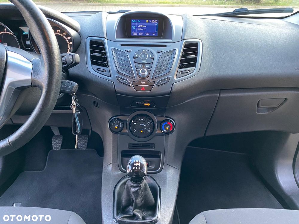 Ford Fiesta 1.25 Titanium EU6 - 18
