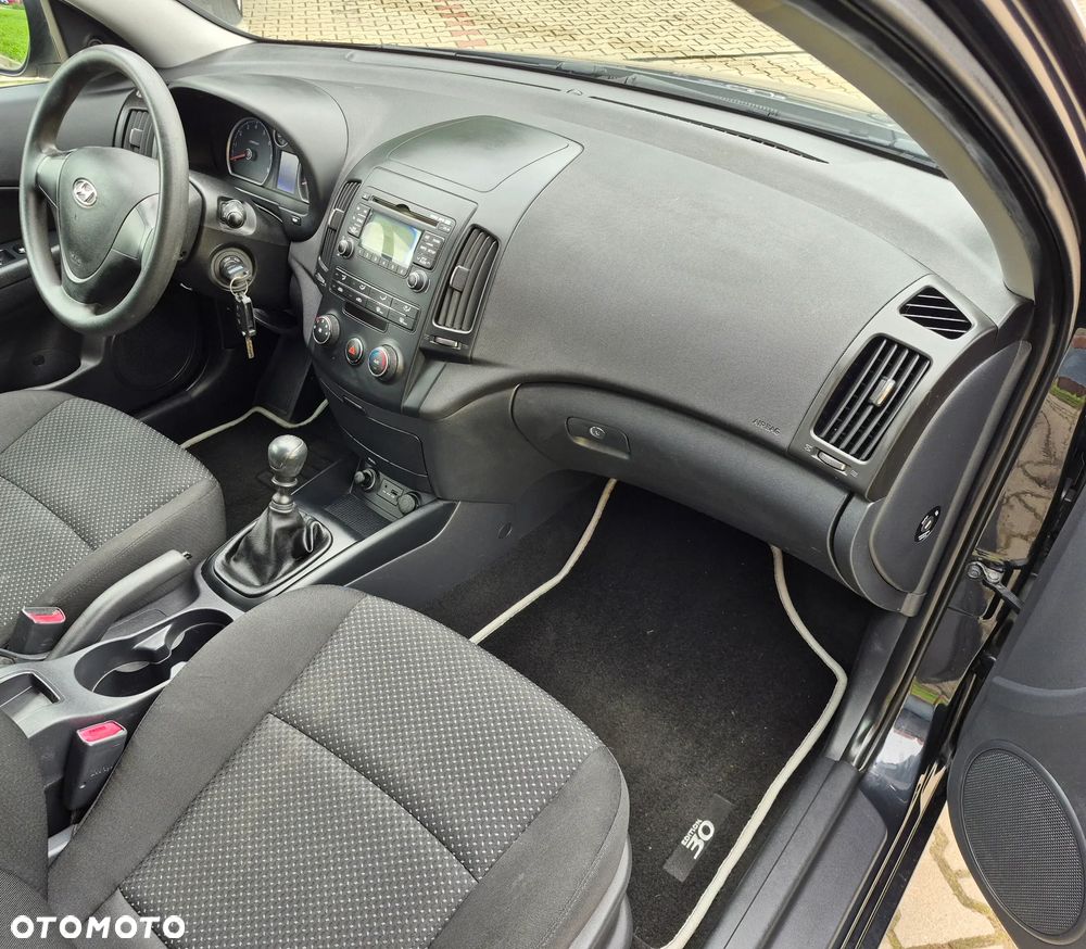 Hyundai i30 1.4 Blue Classic - 10