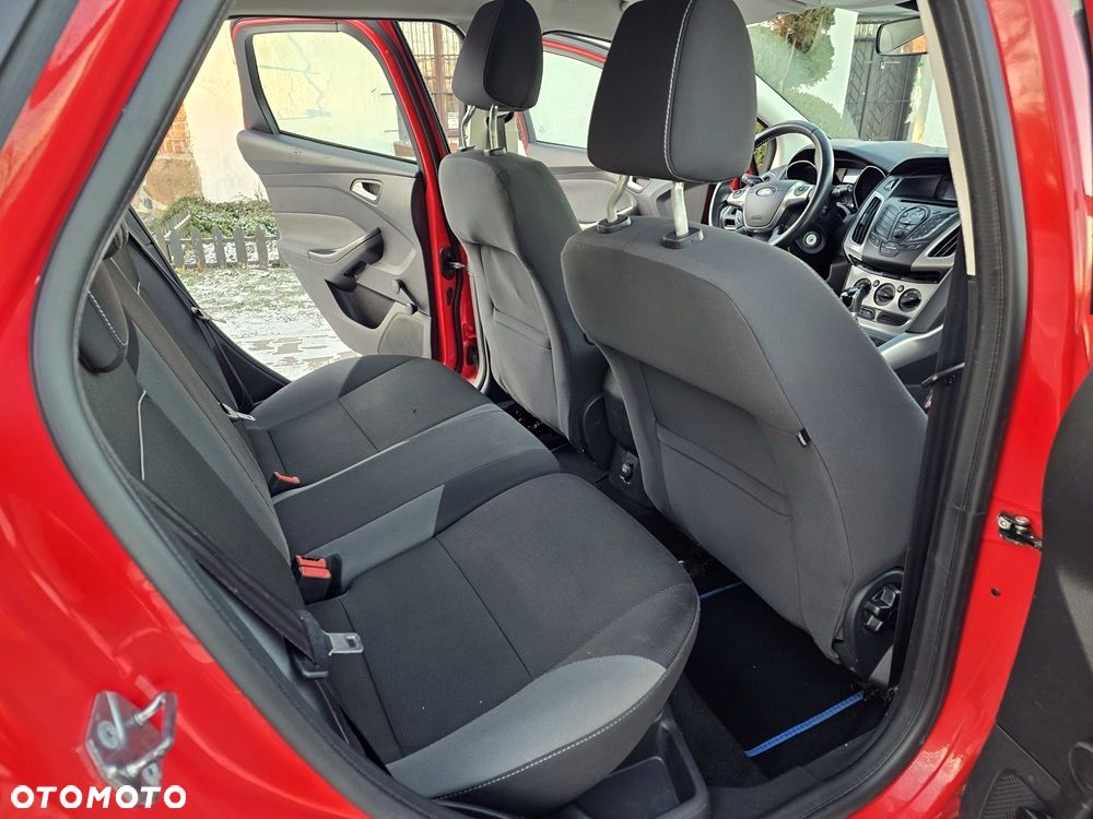 Ford Focus 1.6 FF Trend - 28