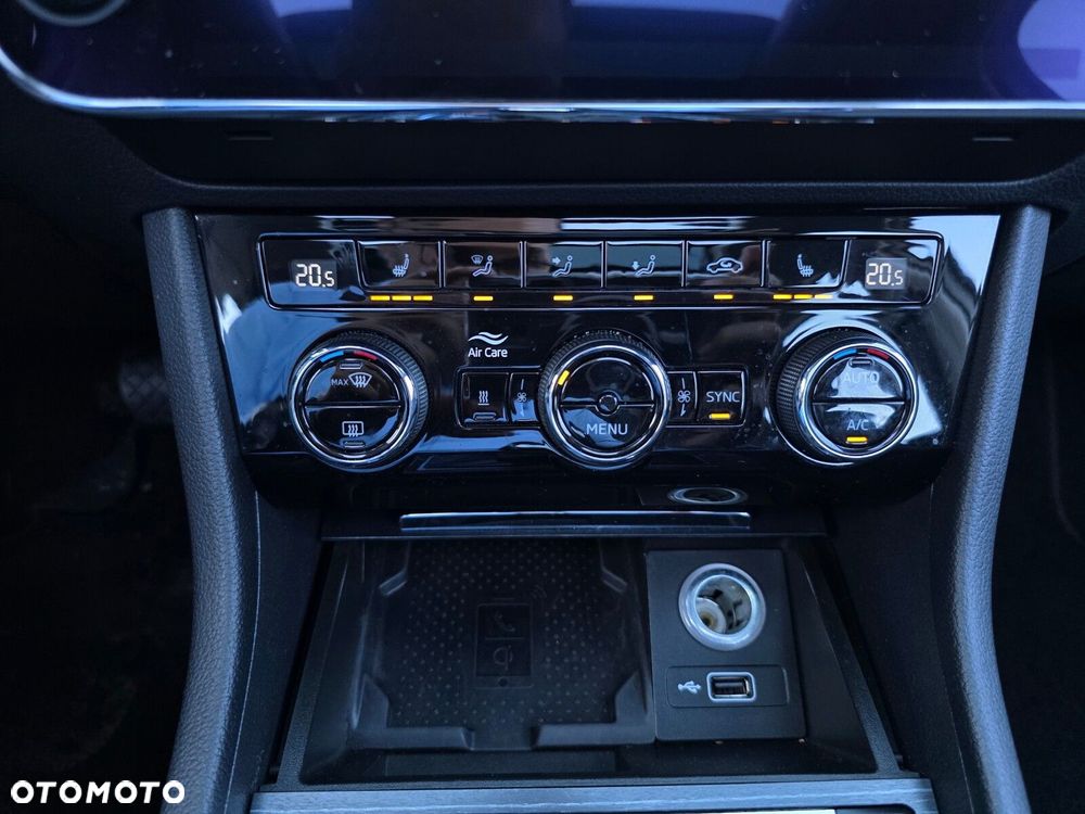 Skoda Superb 2.0 TDI Style DSG - 28