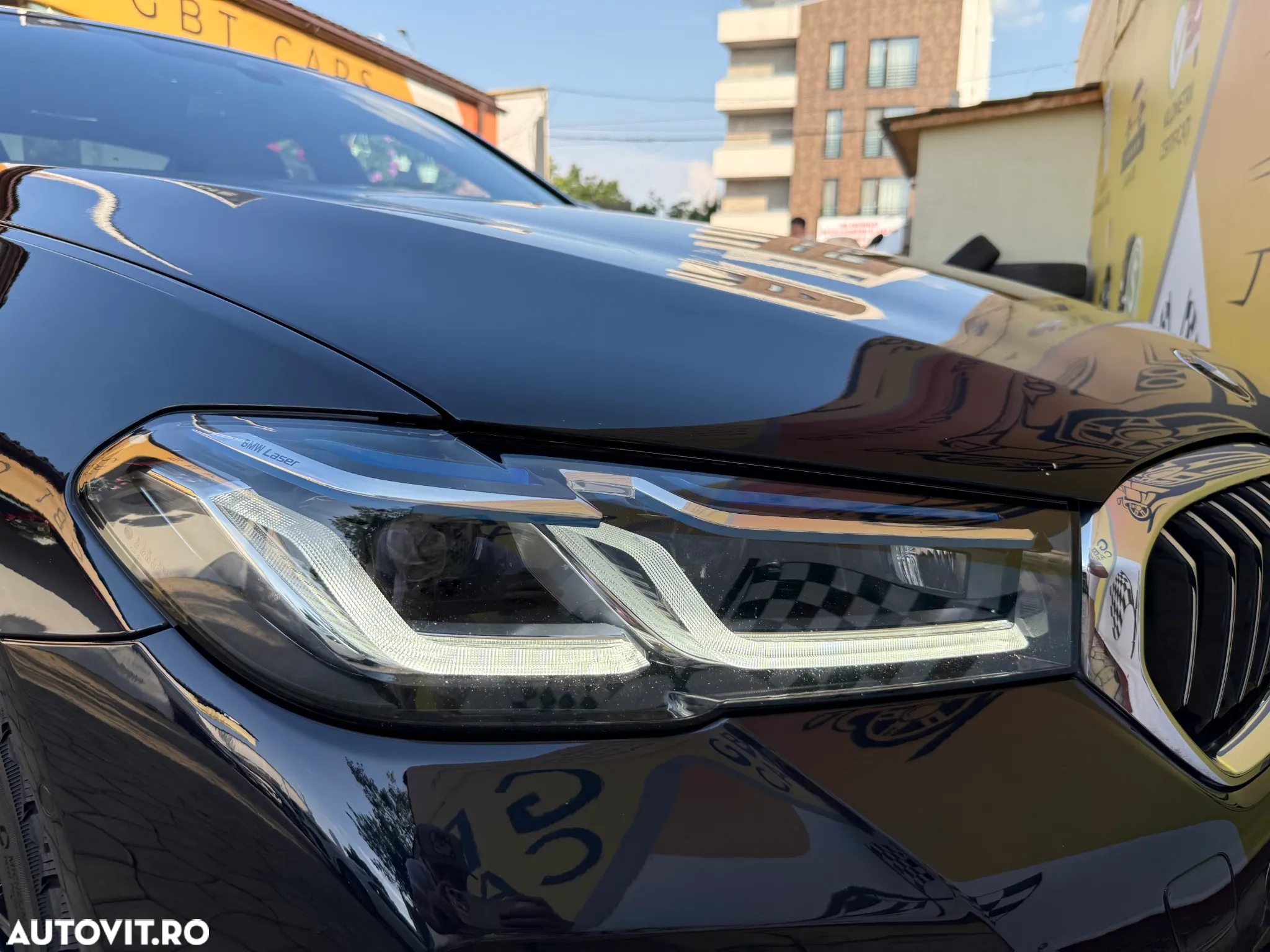 BMW Seria 5 530i AT MHEV - 18