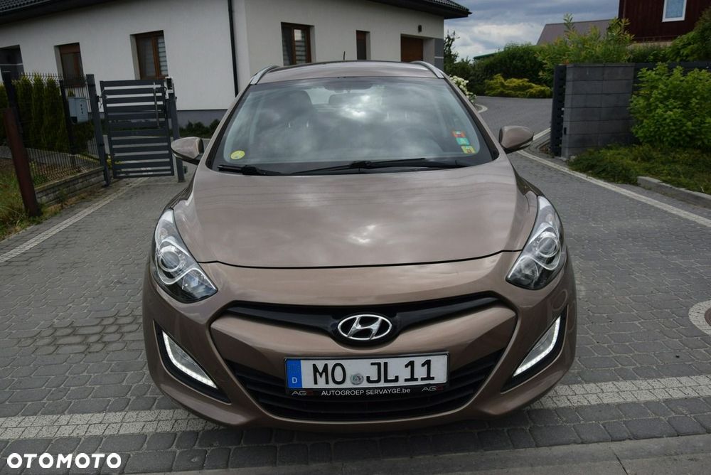 Hyundai i30 1.6 CRDi Classic - 8