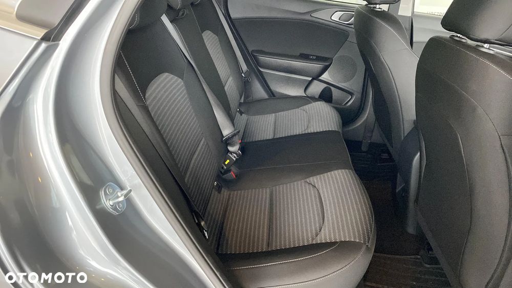 Kia XCeed 1.5 T-GDI M DCT - 15