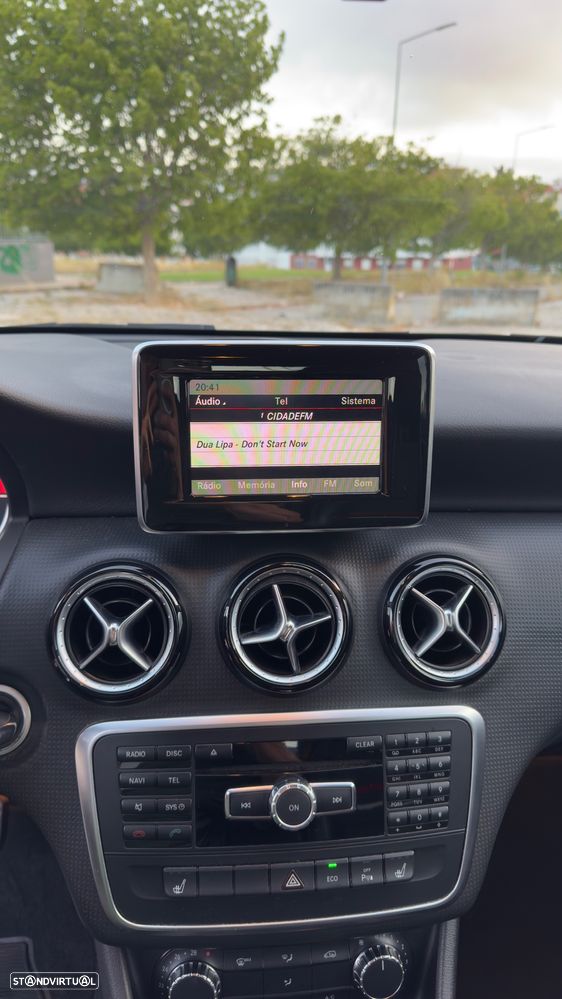 Mercedes-Benz A 180 CDI (BlueEFFICIENCY) - 38