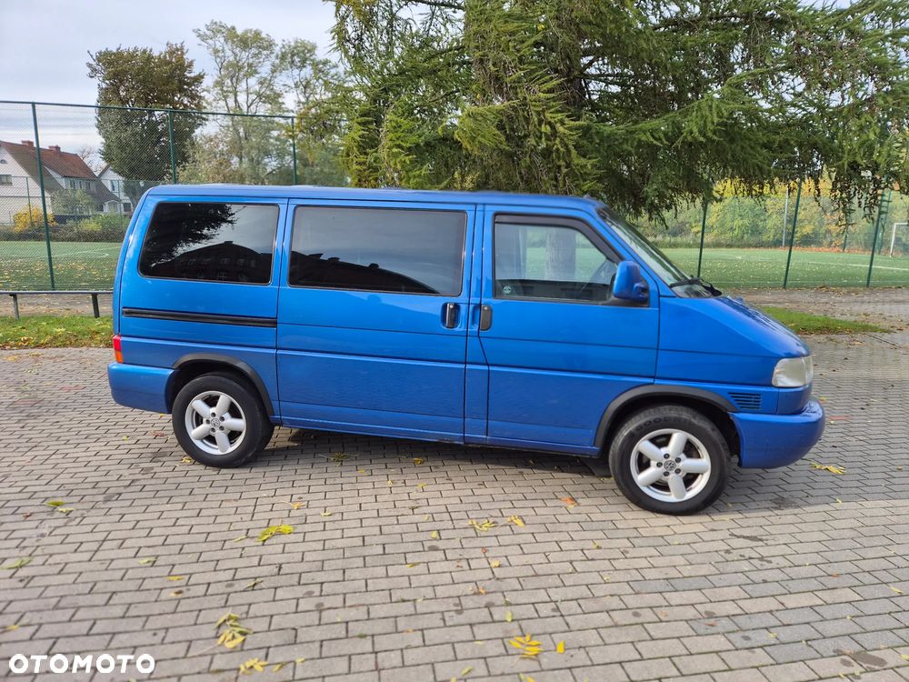Volkswagen Multivan Standard - 23
