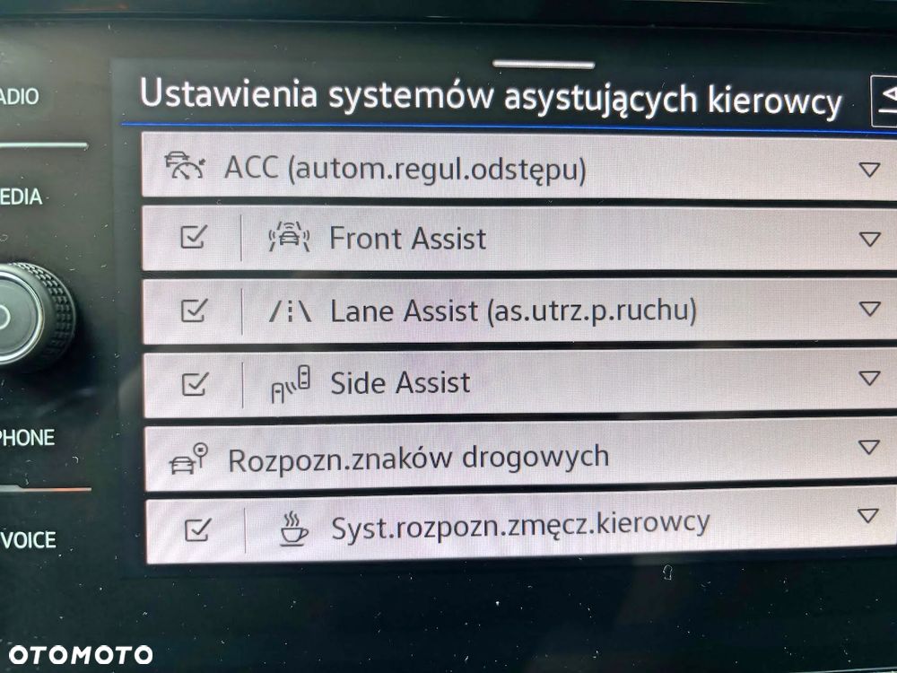 Volkswagen Arteon 2.0 TDI R-Line DSG - 15