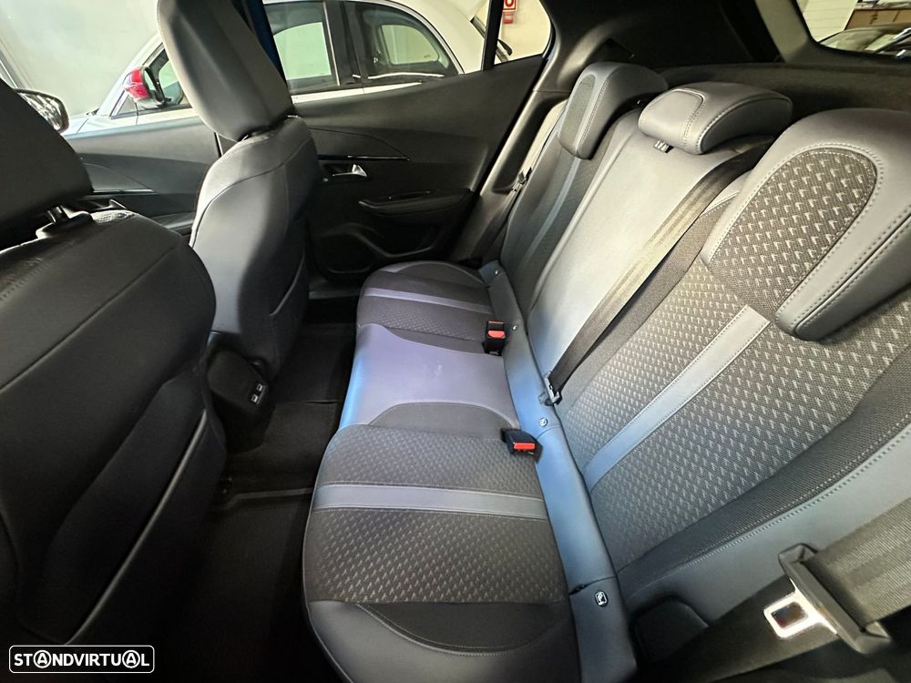 Peugeot 2008 1.2 PureTech Allure - 13