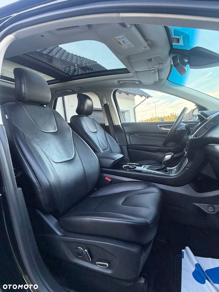 Ford Edge 2.0 TDCi Twin-Turbo 4WD Titanium - 29