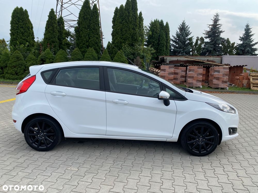 Ford Fiesta 1.25 Platinium X - 5