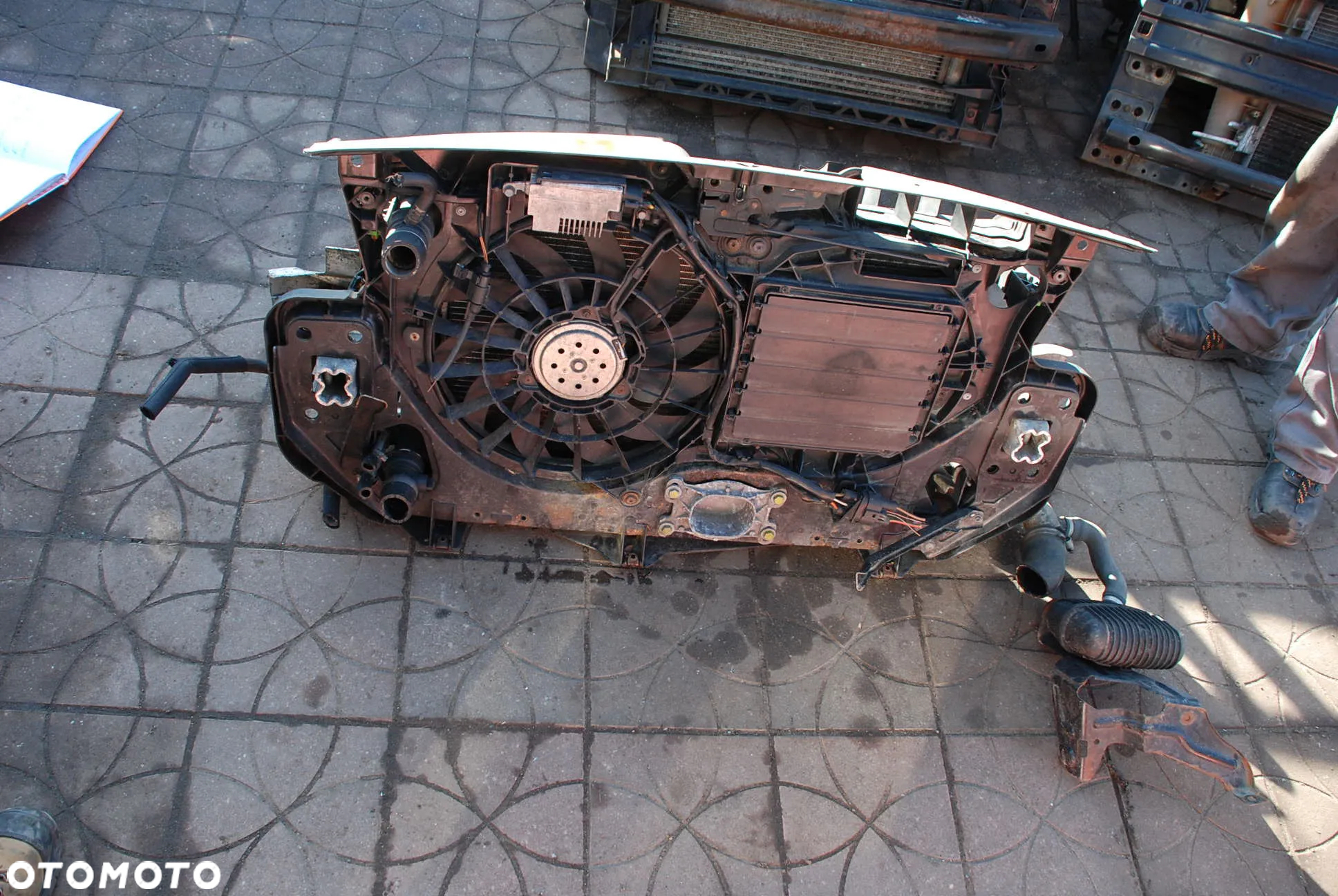 audi A6 C6 FL pas przedni nr A40724 WYSYŁKA - 4