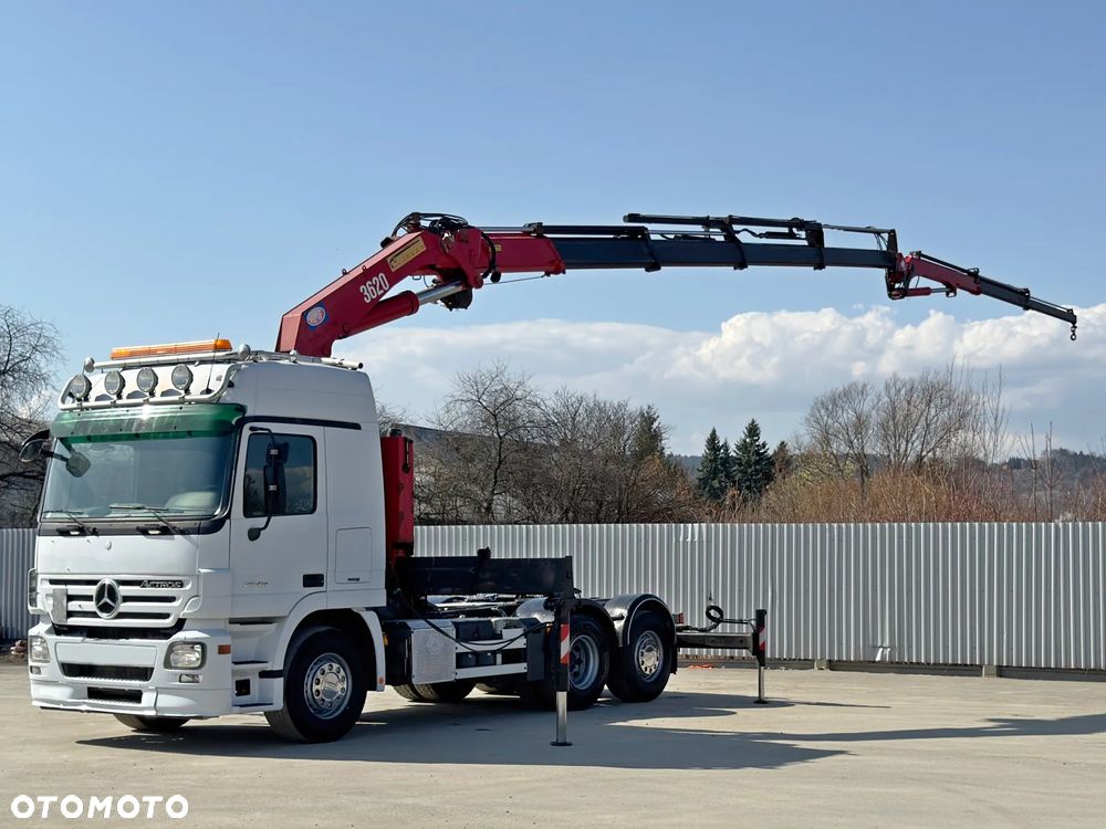 Mercedes-Benz ACTROS 2548 * CIĄGNIK SIODŁOWY + HMF 3622 K4 ( B2 ) + PILOT * 6x2 - 2