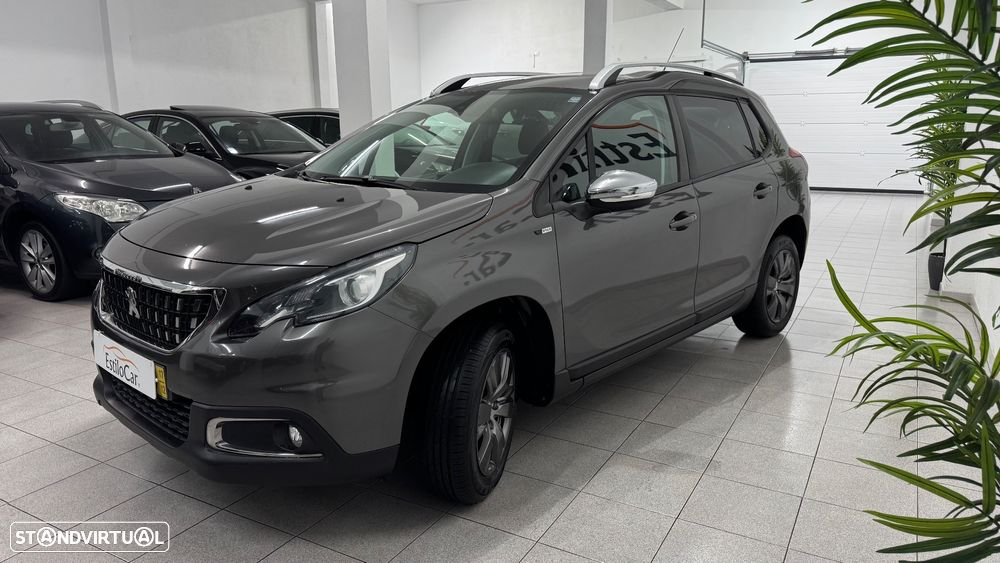 Peugeot 2008 1.2 PureTech Style - 15