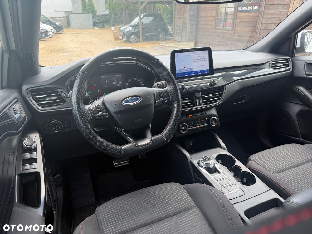 Ford Focus 1.5 EcoBlue ST-Line - 19