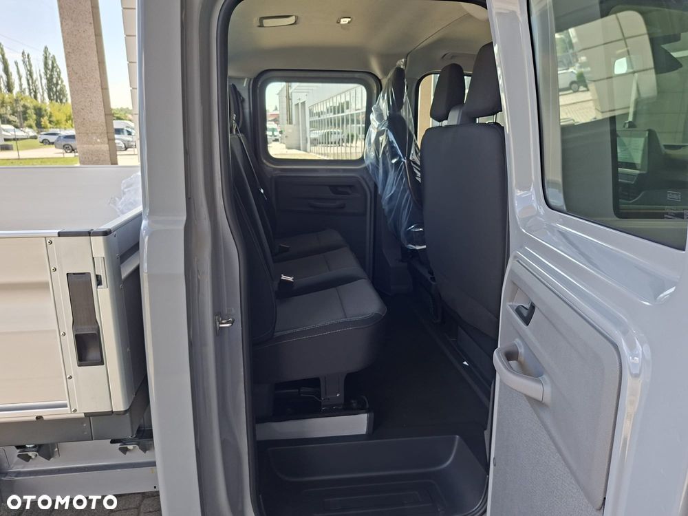 Volkswagen Transporter Skrzyniowy DOKA 2,0 l TDI 150 KM / skrzynia biegów: 6-biegowa manualna rozstaw osi: 3500 mm - 18