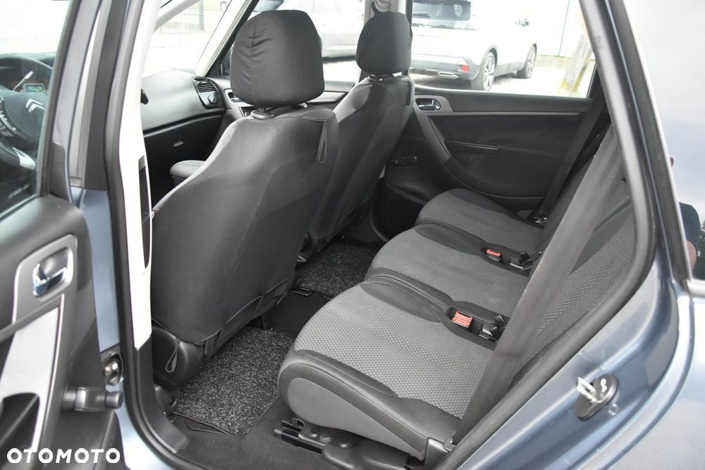 Citroën C4 Picasso 1.6 e-HDi FAP EGS6 Exclusive - 24