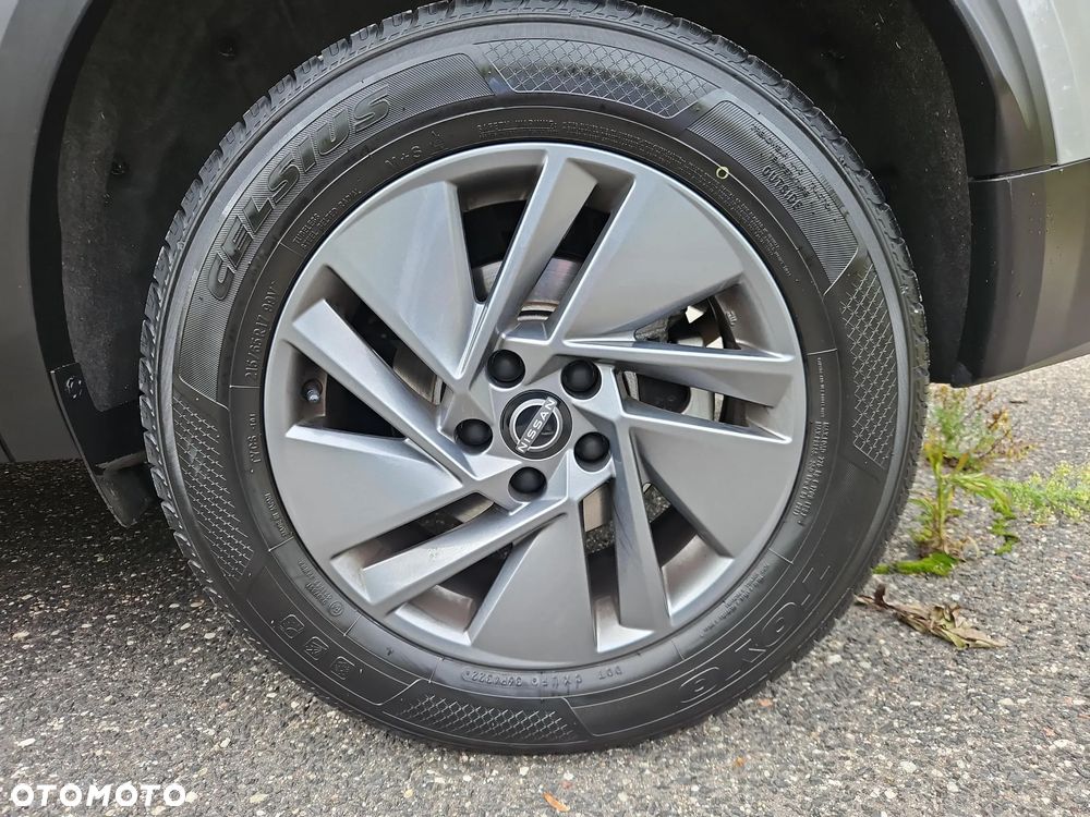 Nissan Qashqai 1.3 DIG-T mHEV Acenta Xtronic - 19