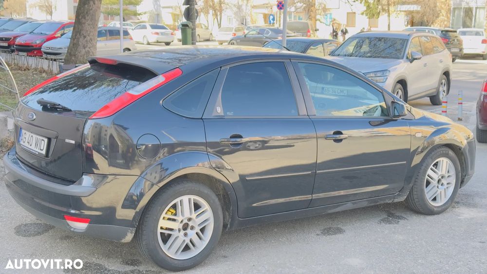 Ford Focus 1.6 TDCI Ghia - 1