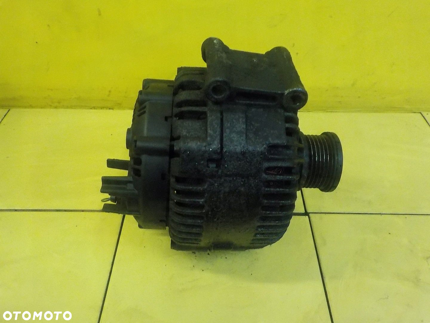 MERCEDES VITO W639 2.2 CDI 09r 95KM 646 alternator A6461540102 - 3