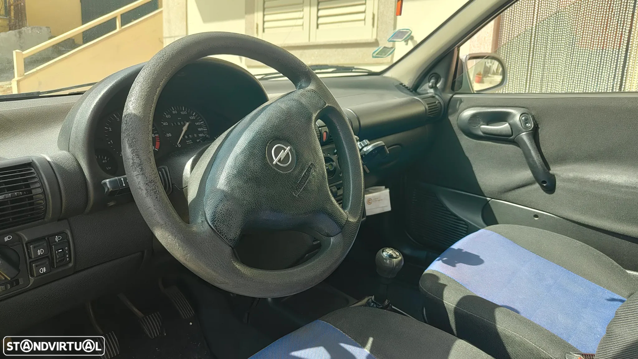 Opel Corsa - 3