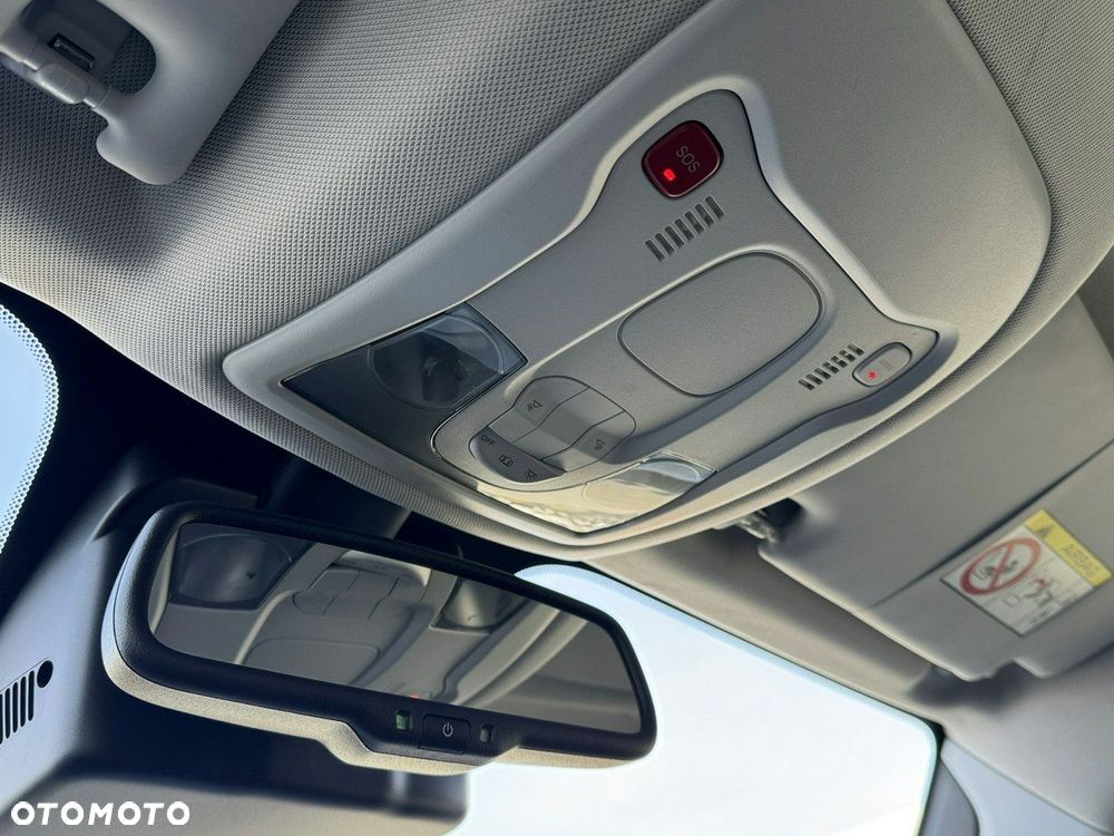 Jeep Renegade 1.0 T-GDI Limited - 23