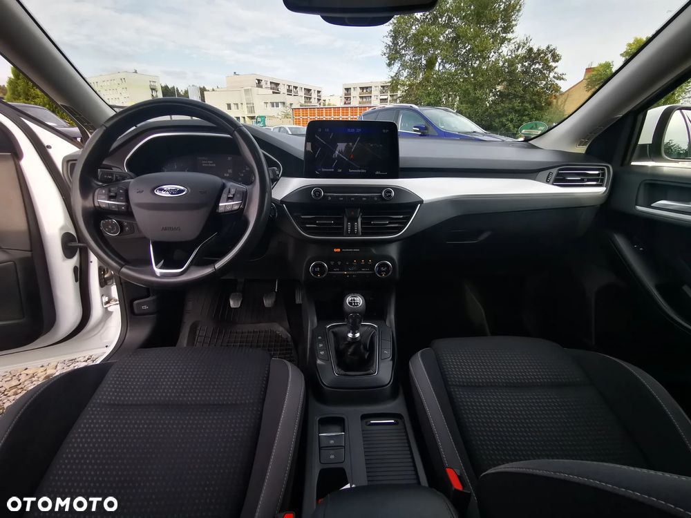Ford Focus 1.5 EcoBlue Start-Stopp-System TITANIUM X - 9